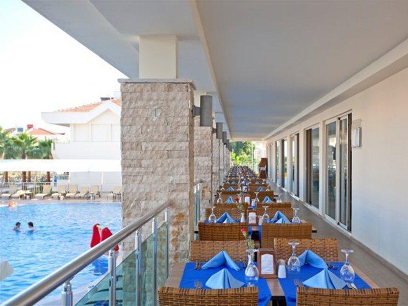 Dream Family Club Hotel Side Exterior photo